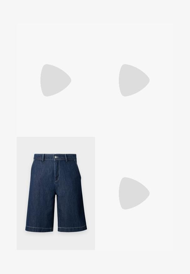 Polo de color azul marino hecho de algodón, con cuello clásico, mangas cortas y un sutil logo en contraste en el lado izquierdo del pecho. Textura suave.; Pantalones cortos de denim azul oscuro con bolsillos delanteros, trabillas para cinturón, cierre de botón y costuras blancas visibles sobre un fondo claro.; Zapatilla blanca de corte bajo con pestaña en el talón gris, cordones blancos y suela texturizada, presentada sobre un fondo claro y liso.; Neceser marrón con cremallera de forma redondeada, con una superficie texturizada, herrajes en negro y una pequeña etiqueta con el logo en la parte frontal.