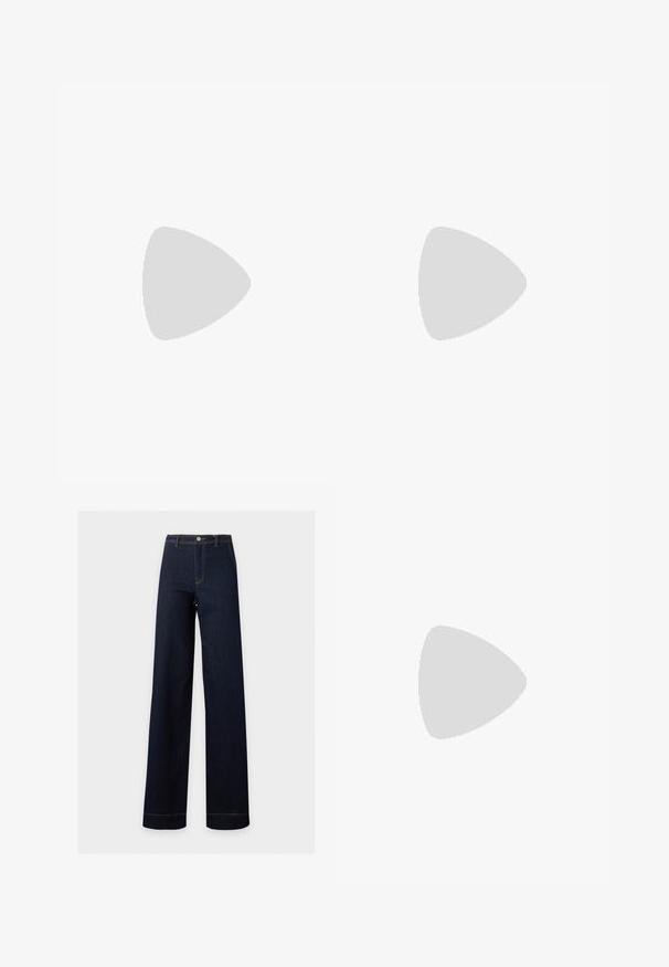 Sort T-shirt med korte ærmer, rund udskæring og en snøret, samlet talje, der fører til en udvidet peplum-søm. Blød stoftekstur.; Mørkeblå jeans med højtaljede og vide ben, med knap- og lynlåslukning, forlommer og synlige syningsdetaljer.; Sorte patenterede lædersædler med spidse tæer, slank høj hæl og dobbelt elastisk rem for sikker pasform. Glat, skinnende overflade.; Sort læderhåndtaske med en rundet form, dekoreret med sølvnitter, og et kort håndtag. Glat tekstur og lynlåslukning.