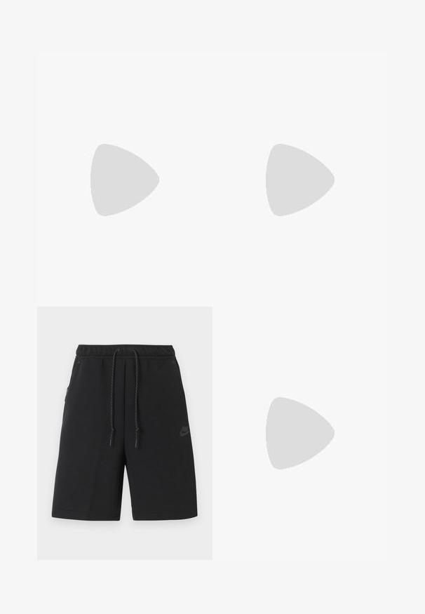 Teal bomulds t-shirt med rund hals, korte ærmer og vandrette hvide striber over brystet. Let afslappet pasform.; Sorte Nike sportsshorts med elastisk talje, snøre, sidelommer og diskret logo på venstre lår.; Nike Air Jordan sneakers har en hvid læderbase med blå syntetiske detaljer, en perforeret tåboks og blå snørebånd.; Hvid perlekæde med ensartet rund form, glat overflade og metalspænde med forlængerkæde for justerbar længde.