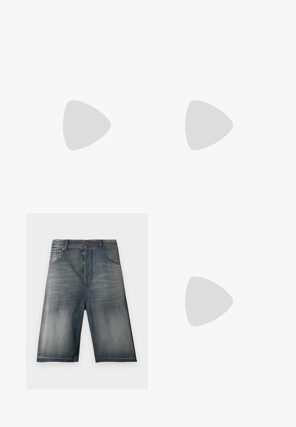 Mustarast värvi puuvillane t-särk lühikeste varrukatega, ümmargune kaelus ja väike valge logo rinna piirkonnas. Sile tekstuur.; Denim lühikesed püksid tuhmunud sinise tooniga, millel on viie taskuga disain, nööbiga lukustus ja peened õmblused.; Must sanga-tipuga madala kitten kontsaga, teravaotstega, tekstuurse mustriga ja hõbedase pandlaga valgel taustal.; Mustast nahast käekott, millel on kokku kogutud disain ja ees lipsukaunistus. Varustatud lühikese sangaga ja hõbedaste metalldetailidega.