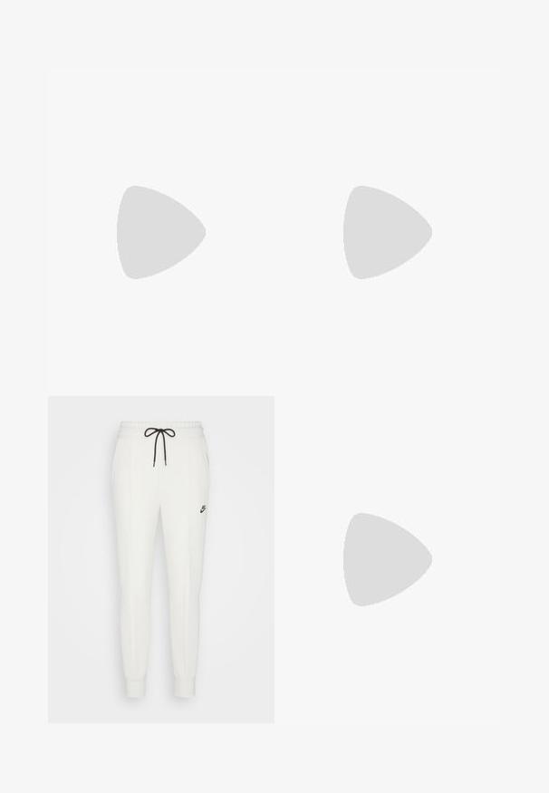 Sort ribbet off-shoulder top med korte ærmer, tætsiddende form, glat tekstur og et rent, enkelt design.; Hvide sweatpants lavet af blødt stof, med en elastisk talje, justerbar sort snor og et lille sort logo på låret.; Grå Nike Air Force 1 sneakers med perforeret tå, glat læderoverdel, tyk sål og præget 'AIR' detalje på hælen.; Kat-ejede solbriller med en sort og orange skildpaddemønstret stel, brune linser og slanke, spidse ender. Har et minimalistisk logo på skabelsen.