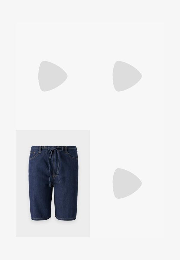 Helebeige pluus V-kaeluse, tekstureeritud kangaga ja 3/4 puffõlgadega. Omab liibuvat puusaosa ja kergeid gather'eid varrukatel.; Tumed sinised teksashortsid, millel on paelaga vöökoht, viis taskut ja kontrastõmblused. Keskmise reie pikkus ja sile tekstuur.; Kreemivärvi nahast Mary Jane stiilis kingad musta läikiva toe'ga. Omab ümmargust varvast, pahkluule paelaga vöö, madalat ploki kontsa.; Mustmust nahkaga kott sileda tekstuuriga. Omab reguleeritavat rihma ja sujuvat, minimalistlikku disaini, millel on lukuga sulgemine.