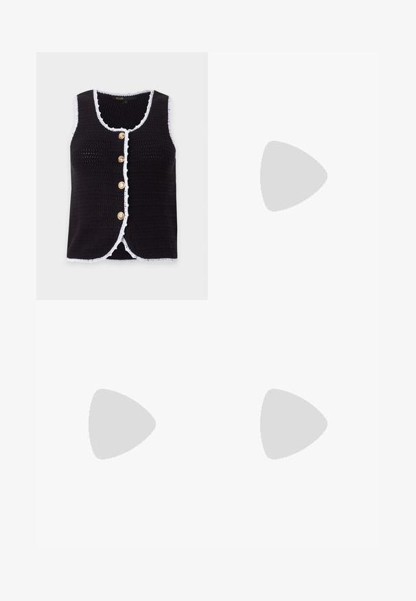 Gilet sans manches en maille noire avec bordure blanche et quatre boutons dorés sur le devant sur un fond uni.; Robe noire à manches courtes avec veste courte boutonnée, col blanc, poches avant et bordure blanche le long de l'ourlet de la jupe.; Sandale pour femme en cuir noir avec fines lanières, une boucle d'orteil, une boucle à la cheville et un talon aiguille de hauteur moyenne sur un fond neutre.; Petit sac à bandoulière en cuir fauve avec longue bandoulière, détail chaîne dorée et franges des deux côtés sur un fond neutre.