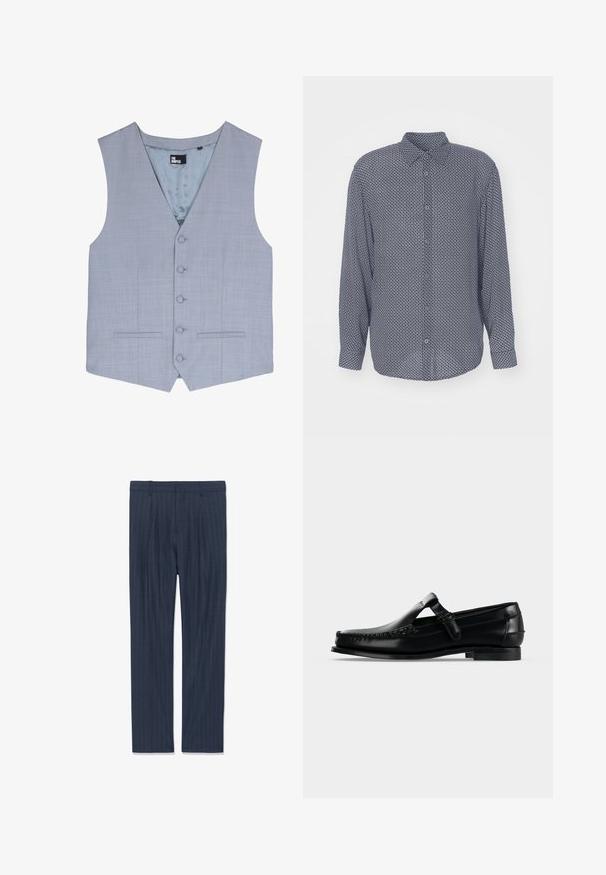 The Kooples SANS MANCHES - Chaleco - blue; Camisa de botones azul marino con un patrón geométrico blanco, de mangas largas y cuello clásico, con una textura suave y cierre de botones.; Pantalones de traje para hombre a rayas marino, con pasadores para el cinturón, pliegues frontales y pernera recta, colocados sobre un fondo blanco.; Mocasín para hombre de cuero negro con costuras tipo moc toe y una correa ajustable sobre el empeine, mostrado de perfil sobre un fondo claro.