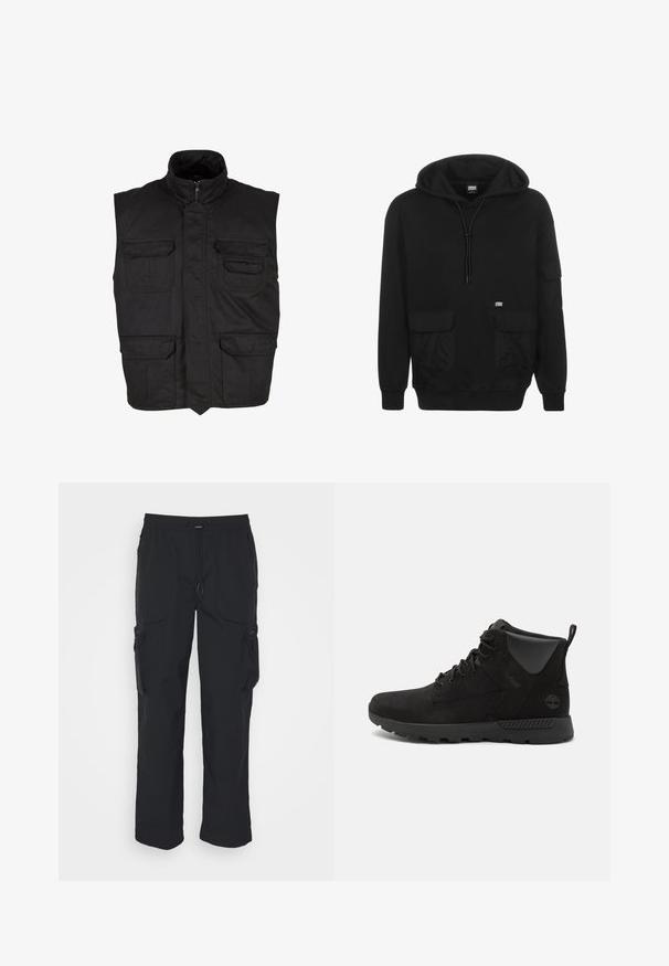 Brandit SAFARI - Weste - black; Schwarzer Kapuzenpulli aus weichem Stoff, mit einer Kordelzugkapuze, Fronttaschen und einem Logo-Patch auf der linken Brustseite.; Schwarze Cargo-Hosen aus gewebtem Stoff. Mit verstellbarem Bund, Seitentaschen und zwei Utility-Taschen mit Reißverschlüssen.; Schwarze High-Top-Stiefel aus Wildleder und synthetischen Materialien, mit einer strukturierten Oberfläche, Schnürdesign und Gummisohle mit Grip.