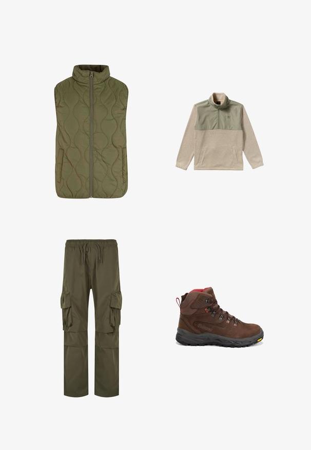 Quiltet vest i olivengrøn med høj krave, frontlynlås og to sidelommer. Glat tekstur med bølgemønster syninger.; Fleece pullover i beige og olivengrøn med halvlukket design, høj krave og to sidelommer. Glat tekstur på det øverste panel.; Cargo bukser i olivengrøn med elastisk talje og snørelukning, flere sidelommer og en løs pasform med plisserede detaljer.; Brun mellemhøj vandrestøvle med røde accenter, metaløjer, polstret krave, sort robust sål og Vibram-logo på forreste kant.
