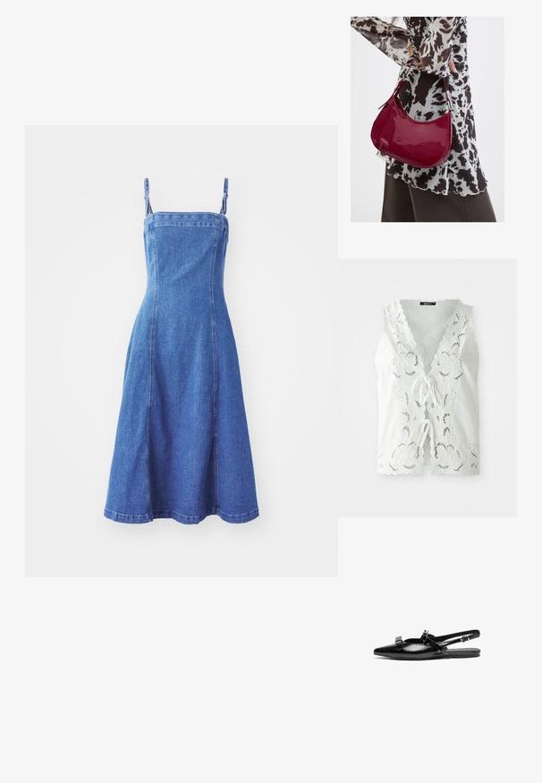 Hvid ærmeløs bluse med blomsterlacemønster, bølgede kanter og to frontsnorelukninger, på en ensfarvet baggrund.; Denimkjole med tætsiddende liv, justerbare stropper, udfoldet nederdel, midt-blå farve og synlige sømdetaljer. Glat tekstur.; Sort læderslingback flad sko med spids tå, prydet med volangdetaljer på bæltet og justerbar ankelrem. Glat overfladetextur.; Kvinde iført en sort- og hvidmønstret bluse, der holder en blank rød skuldertaske mod en ensfarvet baggrund.