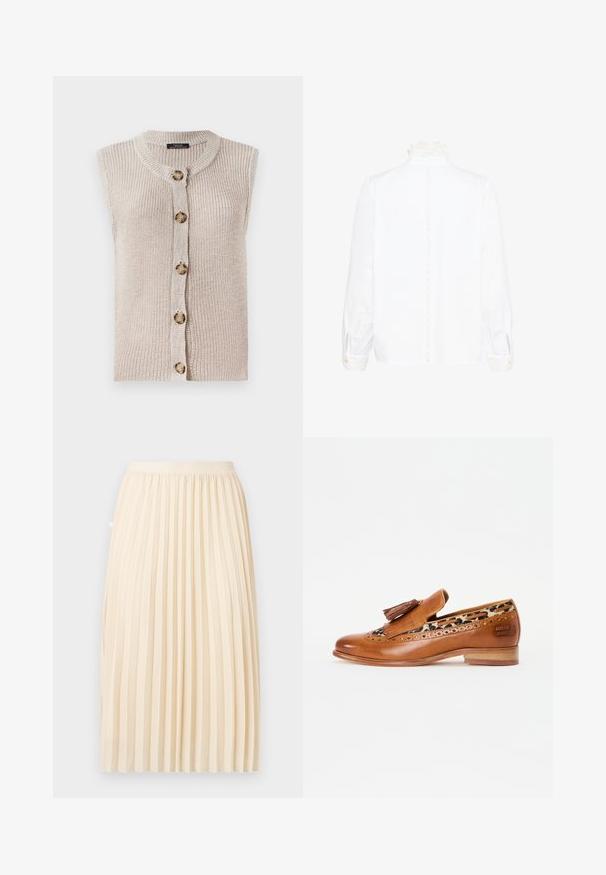 Ærmeløs beige strik cardigan med rund halsudskæring, knaplukning foran og tekstureret stof med store, runde knapper.; Hvid bluse med lange ærmer og spidse blondekrave samt manchetter, som har en vertikal blondebeskæring ned over midten af ryggen.; Kremfarvet plisseret midi-nederdel med en tætsiddende talje, hængende lige ned foran en ensfarvet baggrund.; Brune læder loafers med dekorative kvaster og brogue-detaljer. Har en leopardprint foring og en lav træhæl.
