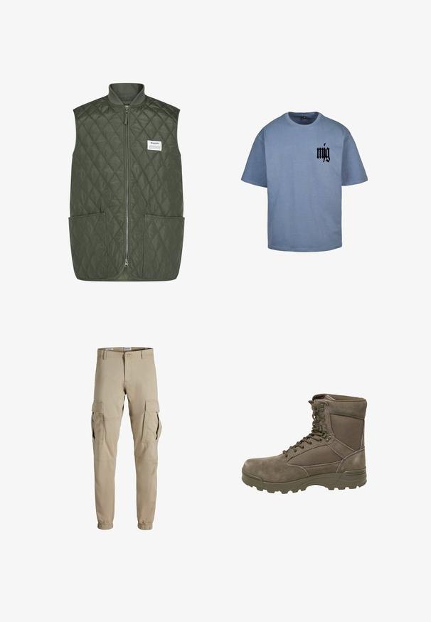Chaleco acolchado en verde oscuro, con cremallera frontal, cuello redondo, dos grandes bolsillos frontales y una pequeña etiqueta de la marca en el lado izquierdo del pecho.; Camiseta corta de manga gris hecha de algodón, con cuello redondo y logo de texto negro en la parte izquierda del pecho.; Pantalones cargo beige hechos de una tela ligera, con múltiples bolsillos laterales, puños elásticos y una cinturilla estándar. Textura lisa en toda la prenda.; Bota táctica marrón con parte superior de ante y textil, cierre de cordones, collar acolchado y suela de goma resistente para tracción.