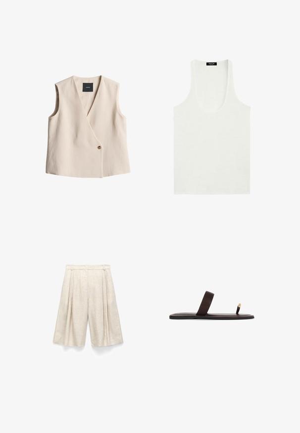 Beige mouwloos vest met een V-hals, wikkeldesign, enkele knoopsluiting en een zachte stoftextuur. Etiket zegt 'ooit'.; Witte mouwloze tanktop met een ronde hals, minimalistische stijl en een Massimo Dutti-merklabel aan de binnenkant van de kraag.; Beige hoge taille linnen shorts met voorplooien, riemlussen en een verborgen rits, plat weergegeven op een witte achtergrond.; Bruine lederen teenslipper met een vlakke zool, voorzien van een enkele brede band en een gouden accent op het teenstuk. Gladde textuur.