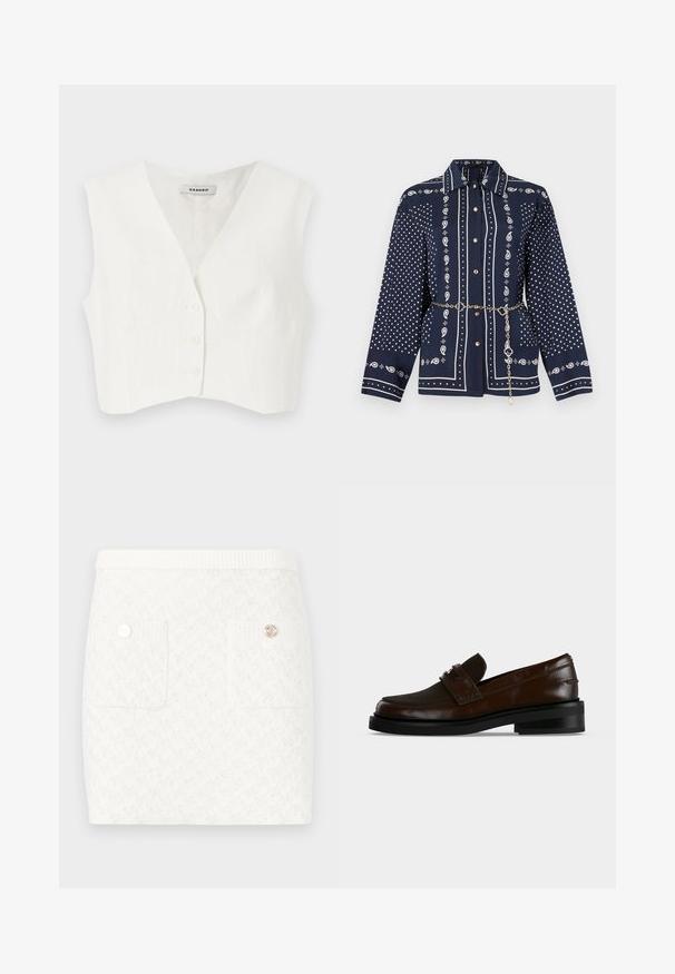 Hvid cropped top med v-udskæring, to frontlommer, fem knapper og lodrette teksturerede striber. Fremstillet af et glat, letstof.; Marineblå, langærmet bluse med knapper, prydet med hvide paisley- og prikmønstre, spidse kraver og et fint guld kædebælte i taljen.; Kort hvid nederdel med et tekstureret mønster, der har to forlommer og dekorative knapper i gyldent metal. Elastisk talje for komfort.; Mørkebrune læderloafers med sort sål og lav hæl, med en syet rem med en metaldetalje på toppen.