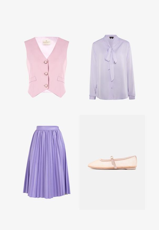 Lichtroze mouwloos vest met een V-hals, drie ronde knopen en twee zijzakken. Gemaakt van een gladde stof met een satijnen voering.; Lavendelkleurige blouse met een striknek, lange mouwen en knoopsluiting. Glad materiaal met een lichte glans, met minimalistische ontwerpdetails.; Plissérok van licht lavendelkleurige stof met een gladde tailleband. Bevat verticale plooien die naar de zoom lopen, waardoor volume en beweging ontstaan.; Licht beige platte schoen met een puntige neus en een enkele gesp aan de zijkant, weergegeven op een effen witte achtergrond.
