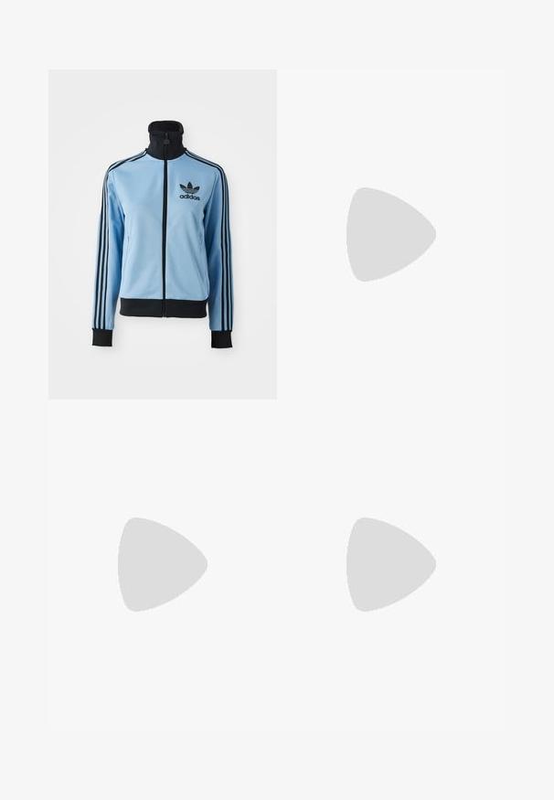 Veste de survêtement Adidas bleu clair avec col, poignets et ourlet noirs, trois bandes noires sur les manches et logo Adidas sur la poitrine gauche.; T-shirt blanc à manches courtes en coton, avec un petit logo en forme de cœur noir sur le côté gauche de la poitrine.; Pantalons à jambes larges en coton mauve poussiéreux, dotés d'une fermeture à bouton sur le devant, de poches latérales et de détails cousus le long des coutures.; Baskets rose clair en daim avec des rayures et des accents bleu marine. Présentent une languette et des lacets crème léger, avec une semelle en caoutchouc gomme.