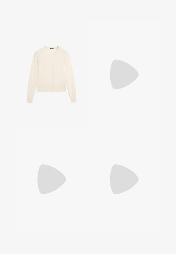 Gilet en tricot couleur crème avec un col en V, des manches longues et une fermeture à boutons sur le devant. Texture douce et détails en côtes aux poignets et à l'ourlet.; T-shirt blanc uni à manches courtes et col ras du cou, ajusté, présenté à plat sur un fond blanc.; Pantalons de sport bleu marine en tissu lisse, dotés d'une taille élastique et d'un détail de logo blanc sur la hanche gauche. Coupe droite.; Baskets marron clair en suède et tissu, dotées d'un bout arrondi, de lacets blancs et d'une semelle en caoutchouc à finition texturée.; Lunettes en écaille de tortue avec monture ovale, verres transparents et accents dorés. Elles possèdent des branches courbées et une finition lisse et brillante.; Sac en cuir tressé beige avec une bandoulière unique, de forme rectangulaire et à surface texturée. Matériel de bandoulière réglable inclus.