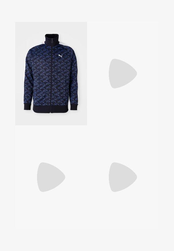 Casaco azul-marinho com fecho éclair, apresentando um padrão repetido de logotipo azul, gola alta, painéis laterais brancos e punhos e bainha em ribana para um ajuste justo.; Três tops em algodão de alças brancas com nervuras. Apresentam um decote redondo e pequenas etiquetas pretas perto da bainha. Disponíveis em vários tamanhos.; Calças de ganga azul claras com um design de perna larga, cinco bolsos e fecho com botão. Apresenta um leve desgaste e costura em contraste.; Mocassim de couro preto com um detalhe de franjas, apresentando uma sola preta robusta e costura amarela ao longo da borda. Acabamento texturizado.