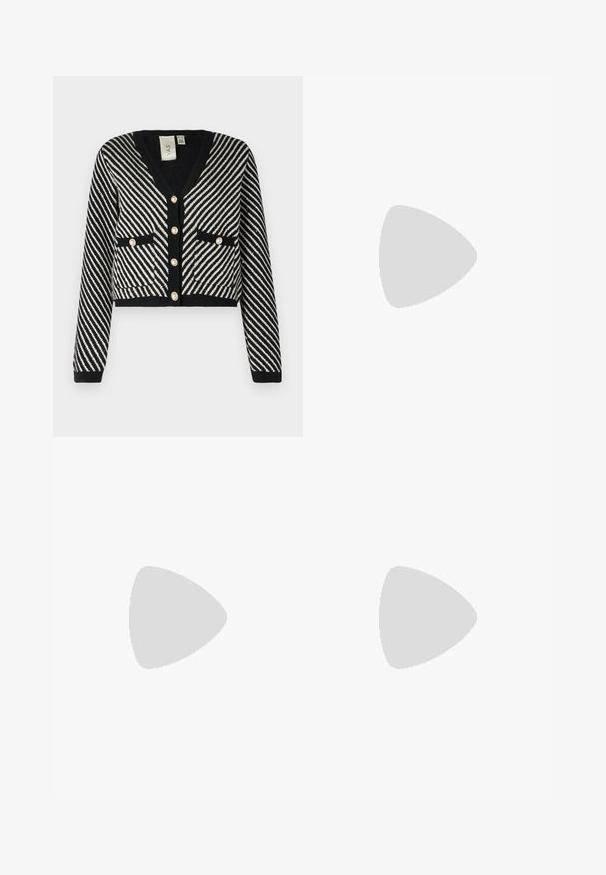 YAS YASCHARLA - Strickjacke - black patternstar white; Weißes ärmelloses Tanktop aus geripptem Stoff, mit rundem Ausschnitt und figurbetonter Silhouette, minimalen Nähten und ohne Verzierungen.; Helle blaue Schlagjeans aus Denim mit hoher Taille, fünf Taschen und subtilem Farbverlauf bis zum Saum.; Rote Leder-Ballerina mit einer spitzen Zehe, ausgestattet mit einem Seitenriemen mit einer Metallschnalle und einem niedrigen schwarzen Absatz. Glatte Textur über die gesamte Fläche.;  Katzenaugen-Sonnenbrille mit einem schwarz-orangenen Schildpattrahmen, braunen Gläsern und schlanken, spitzen Enden. Verfügt über ein minimalistisches Logo am Bügel.; Silberne Creolen mit gedrehter Gestaltung, ausgestattet mit einer polierten Oberfläche und einer Steckverschluss. Sie haben einen Durchmesser von ca. 3 cm.