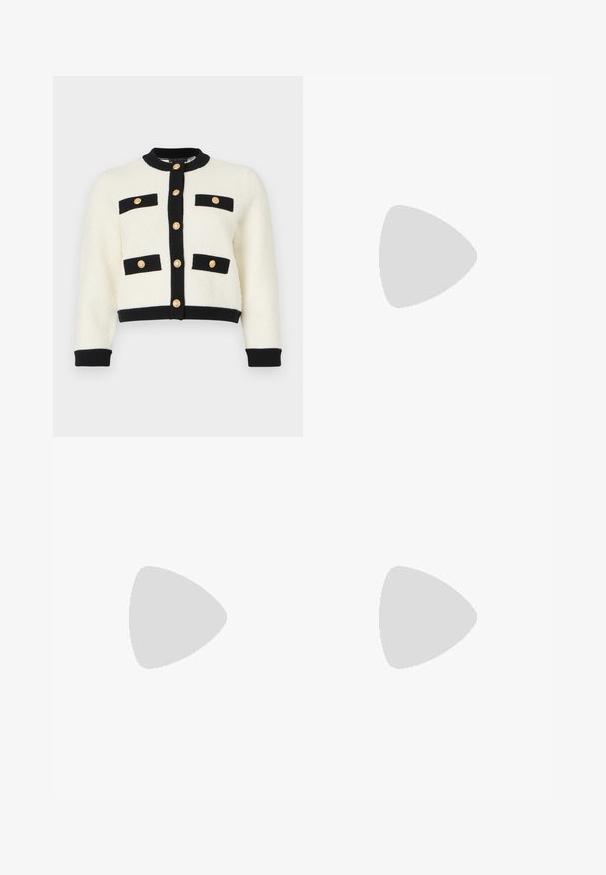 Elfenbeinfarbene, kurze Strickjacke aus strukturiertem Material mit schwarzem Besatz, zwei vorderen Taschen mit schwarzen Klappen und goldenen Knöpfen an der Vorderseite.; Weißes kurzärmliges T-Shirt aus geripptem Stoff. Runder Halsausschnitt, normale Passform und dezente Nähte. Keine Muster oder Grafiken.; Helle blaue gerade geschnittene Jeans aus Denim mit Knopf- und Reißverschluss, Gürtelschlaufen und Standardnähten auf weißem Hintergrund.; Schwarze Leder-Ballettschuhe mit abgerundeter Spitze, glatter Textur, minimalen Nähdetails und einem flexiblen Sohlen-Design.