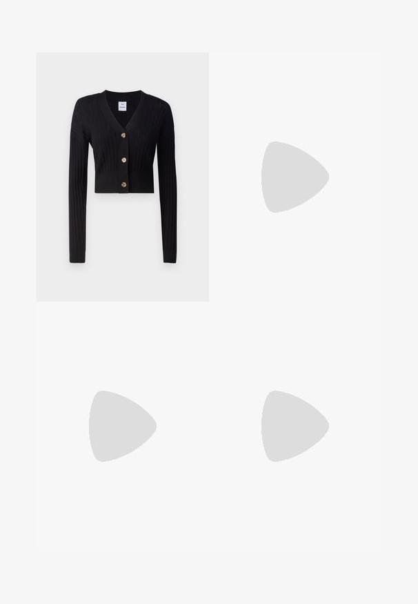 Cardigan noir court avec des manches longues, col en V, texture côtelée et trois boutons dorés à l'avant. Fabriqué à partir d'un matériau en tricot doux.; Haut en crochet crème avec des bords en festons et des motifs carrés. Présente des bretelles ajustables et une fermeture à bouton. Fabriqué en tissu texturé et léger.; Jupe au crochet avec une partie supérieure texturée crème et une section inférieure ornée d'un motif carré intriqué. Liens ajustables à la taille.; Ballerines en cuir noir avec un bout rond, texture lisse, détails de couture minimalistes et design de semelle flexible.