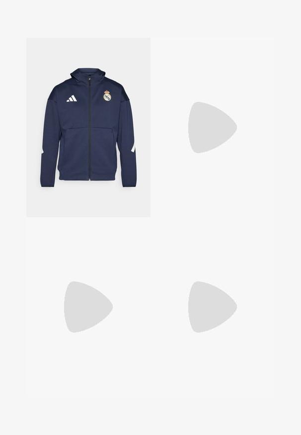 Veste zippée navy avec capuche, présentant le logo Adidas blanc et le blason du Real Madrid. Fabriquée en tissu lisse avec des poches latérales.; T-shirt noir en coton à manches courtes, arborant des rayures blanches sur les épaules et un logo blanc sur la poitrine gauche.; Pantalons de sport bleu marine avec taille élastique et cordon de serrage. Présente un logo discret sur le côté et des ouvertures zippées aux chevilles.; Baskets de course légères en bleu pâle avec des rayures noires. Elles présentent un dessus lisse, un embout rond et une semelle intermédiaire blanche épaisse étiquetée "LIGHTSTRIKE PRO".