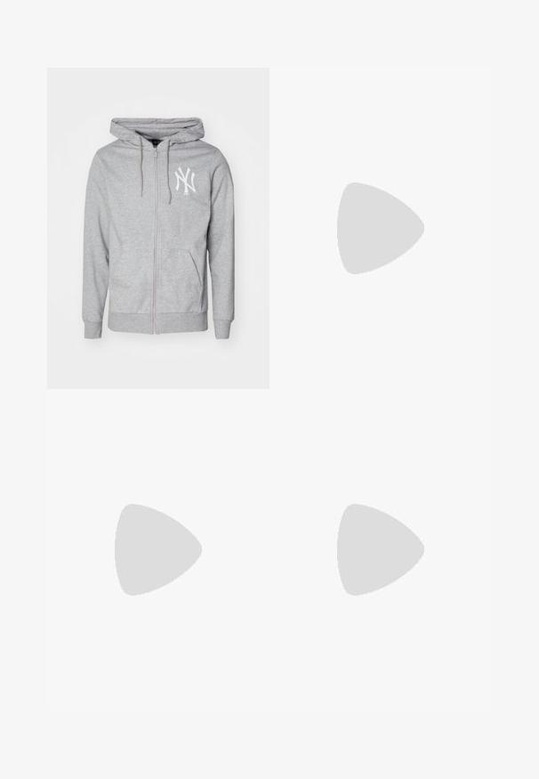 Un sweat à capuche zippé gris avec une poche avant, une capuche à cordon et un logo blanc sur la poitrine gauche. Fabriqué en tissu doux et texturé.; T-shirt blanc à manches courtes en coton, avec un col rond et une coupe décontractée. Texture lisse, sans motifs ni accents visibles.; Pantalons larges noirs en tissu doux avec une taille élastique et un cordon de serrage réglable, dotés de poches latérales et d'une texture lisse.; Baskets en suède gris avec des rayures blanches, bout rond et semelle en caoutchouc. Présente des perforations sur le côté et une languette de talon texturée.; Lunettes de soleil en métal avec des verres ovales verts. Monture en métal argenté mince et embouts d'oreille noirs. Design minimaliste, sans logos visibles.
