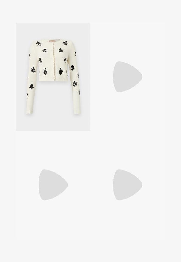 Cardigan bianco lavorato a maglia con ricami floreali neri, maniche lunghe, vestibilità corta e patta dei bottoni con ruches.; Vestito floreale bianco con fiori blu e verdi, caratterizzato da un colletto, apertura frontale con bottoni, maniche lunghe con polsini elastici e una cintura in vita.; Tacchi slingback in pelle lucida beige con punta affusolata e tacco di 5 cm, caratterizzati da lati traforati e una sottile fascia alla caviglia.; Occhiali da sole tartarugati con lenti ovali allungate, tonalità marrone, accenti dorati con logo sulle tempie e aste nere eleganti.; Borsa a tracolla beige con un motivo stampato, forma curvata, dettagli in pelle e un logo dorato sul davanti. Presenta una maniglia corta per un facile trasporto.