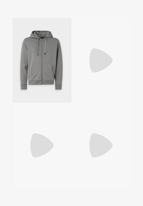 Šedá mikina na zips vyrobená z mäkkej tkaniny, s kapucňou, dvoma prednými vreckami a rebrovým ukončením, s logom na ľavej hrudi.; Biela krátka tričko s krátkym rukávom so žebrovanou textúrou. Okrúhly výstrih, uvoľnený strih, žiadne viditeľné vzory ani akcenty. Jednoduchý a všestranný dizajn.; Biele teplákové nohavice vyrobené z mäkkej textílie, s elastickým pásom a manžetami, s hladkým povrchom a voľným strihom.; Biele slip-on tenisky s textúrovaným povrchom, hrubou podrážkou a minimalistickým dizajnom. Obsahuje logo značky na boku.