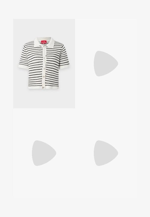 Kratka jopica z kratkimi rokavi v črno-beli črtasti vzorec, narejena iz teksturiranega pletenega blaga, z ovratnikom in sprednjim zapiranjem na gumb.; Bela kratkotrajna majica s kratkimi rokavi, narejena iz mehke bombažne tkanine. Ima okroglo ovratnico in sproščen kroj. Čist dizajn brez vidnih vzorcev ali akcentov.; Bele široke hlače iz mehkega materiala, z elastičnim pasom in gladko teksturo. Brez vzorcev ali okrasnih dodatkov.; Svijetloružičaste slingback balerinke s šiljastim nožnim prstima, napravljene od glatkog materijala nalik koži. Imaju izrezane detalje sa strane i ravne pete.