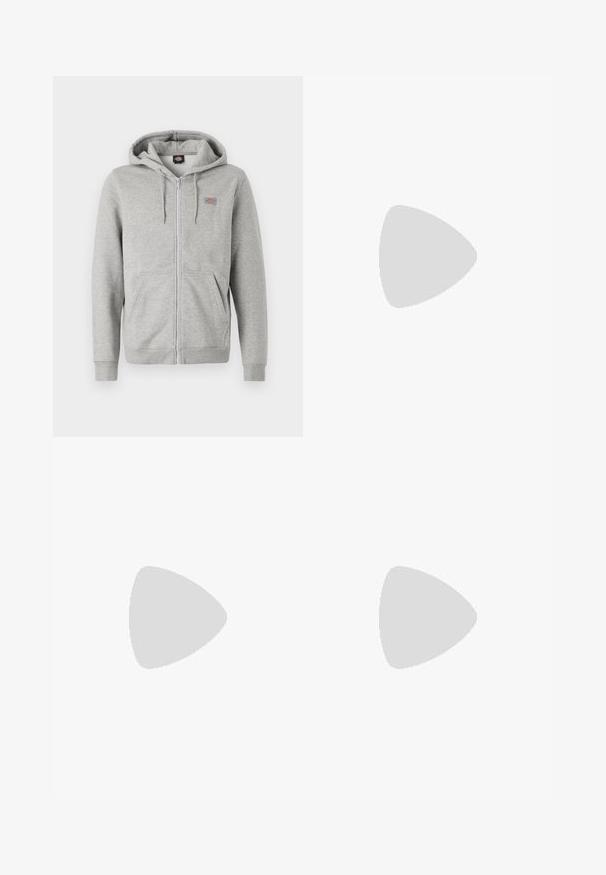 Hanorac gri cu fermoar, fabricat dintr-un amestec moale de bumbac. Dispune de o glugă cu șnur, două buzunare în față și un logo mic pe piept.; Tricou din bumbac negru Nike, cu guler rotund clasic, mâneci scurte și un logo subtil embosat pe piept. Textură netedă.; Șorturi negre cu un brâu reglabil, dintr-un material ușor cu o textură netedă și un design simplu, fără logo-uri sau modele vizibile.; Pantofi sport negri, cu țesătură texturată și tălpi din cauciuc, având șireturi elastice și un accent albastru pe toc. Purtați cu pantaloni din denim deschis.