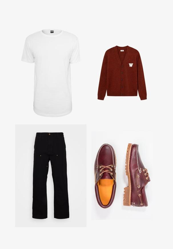 DOUBLE A BY W.W. WWTAY CARDIGAN 25081 - Jopica - decadent chocolate melange; Bela kratka majica s kratkimi rokavi iz bombaža, ki ima klasičen kroj ovratnika, sproščen kroj ter brez vidnih vzorcev ali logotipov.; Črne denim hlače s ravnim krojem, ki vključujejo zlate kovinske dodatke in vidne šive na sprednjih in zadnjih žepih.; Burgundske usnjene čevlje z rjavimi gumijastimi podplati, okrogla kapica, beli šivi in zlate luknje za vezalke. Notranjost je obložena s rumeno podlogo.