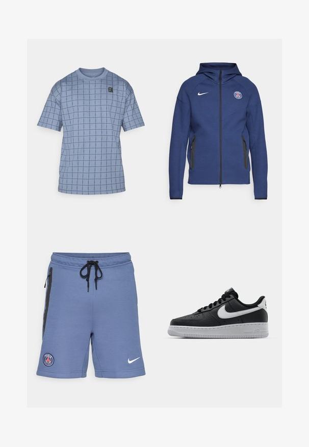 Mørkeblå hettegenser laget av mykt stoff med full glidelås, sidelommer og et logo-patch. Den har et strukturert design med hette.; Lys blå t-skjorte med kort erm som har et rutemønster i mørkeblått, med en liten svart logo på øvre venstre side. Myk bomullsmateriale.; Blå sportsshorts laget av mykt stoff, med svarte sidelommer med glidelås, snøring i livet, og Paris Saint-Germain-logoen på venstre side.; Svart lær sneakers med teksturert overflate, hvit Nike swoosh, grå såle, rund tå og snøredesign. Har perforeringer på tåboksen.