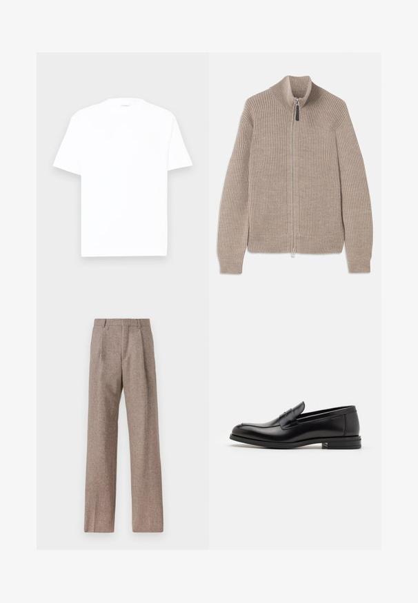 Sweater bege tricotado com fecho éclair, textura canelada, gola alta e mangas longas. Apresenta um fecho metálico e sem padrões adicionais.; T-shirt branca de algodão com decote redondo, mangas curtas e um ajuste descontraído. Textura suave, detalhes mínimos e sem padrões ou gráficos.; Calças castanhas de cintura alta feitas de tecido texturado. Apresentam pernas largas e duas pregas frontais para estrutura. Acabamento cuidadoso sem hardware visível.; Mocassins de couro preto com uma textura suave, bico arredondado e uma faixa decorativa sobre o peito do pé. Salto baixo e empilhado, design minimalista.