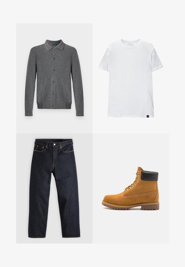 Sivi pleteni kardigan z ovratnim izrezom, zapiranjem na gumbe spredaj ter rebrastimi manšetami in robom. Iz mehke, teksturirane tkanine.; Bela majica oprijetog kroja izrađena od pamuka. Okrugli izrez, kratki rukavi, glatka tekstura. Mala crna oznaka na rubu. Jednostavan dizajn.; Temno modri kavbojki s ravnim krojem, petimi žepi, kontrastnim oranžnim šivom in gumbom za zapiranje. Brez vidnih vzorcev ali okraskov.; Svetlo rjave anklne čizme iz semiša z črnim oblazinjenim ovratnikom, zlatimi kovinskimi očesci, belimi šivi in robustnim gumijastim podplatom s izrazitimi tredi.
