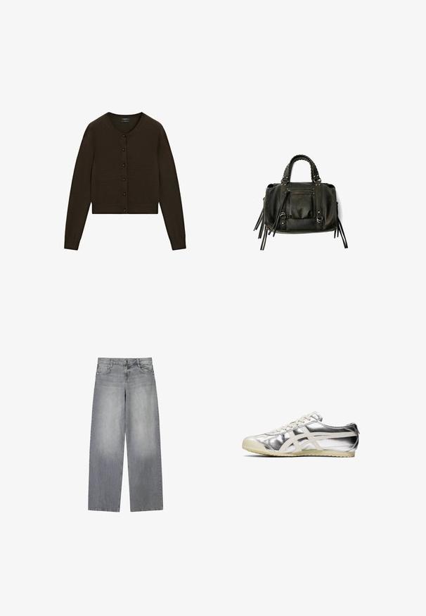 Bruine, cropped cardigan met gebreide textuur, ronde hals, sluiting met knopen aan de voorkant met zwarte knopen, lange mouwen, geribbelde tailleband en manchetten.; Witte blouse met korte mouwen, voorzien van verticale en chevronstrepen, met een rits aan de voorkant, puntige kraag en twee voorzakken.; Wijduitlopende grijze denim jeans met een licht vervaagde afwerking, voorzien van vijf zakken, een knoopsluiting aan de voorkant en lussen voor een riem.; Zilveren metallic sneaker met witte accenten en veters. Beschikt over een gestructureerd oppervlak, een ronde neus en een rubberen zool met een patroon voor grip.; Zwarte lederen handtas met gevlochten handvatten, ritsvak en hangende franjes. Gelaagde oppervlakte met metalen studs en hardwareaccenten.