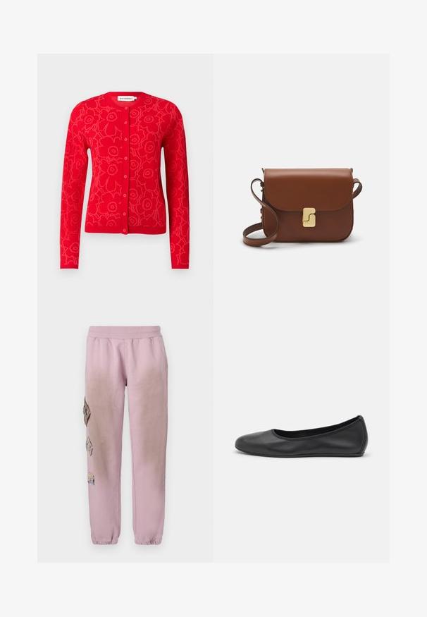 Rote Strickjacke mit Blumenmuster, runder Halslinie, Knopfverschluss und langen Ärmeln. Weicher Stoff und taillierte Schnittführung.; Weißes kurzärmliges T-Shirt aus geripptem Stoff. Runder Halsausschnitt, normale Passform und dezente Nähte. Keine Muster oder Grafiken.; Rosa Sweatpants mit elastischem Bund, verziert mit dekorativen Patches in Diamantform auf der linken Seite und elastischen Bündchen an den Knöcheln.; Schwarze Leder-Ballettschuhe mit abgerundeter Spitze, glatter Textur, minimalen Nähdetails und einem flexiblen Sohlen-Design.; Braune Ledertasche mit Klappenverschluss, Beschlägen in Goldfarbe, einem Schultergurt und einer glatten Oberfläche. Kompakte rechteckige Form.