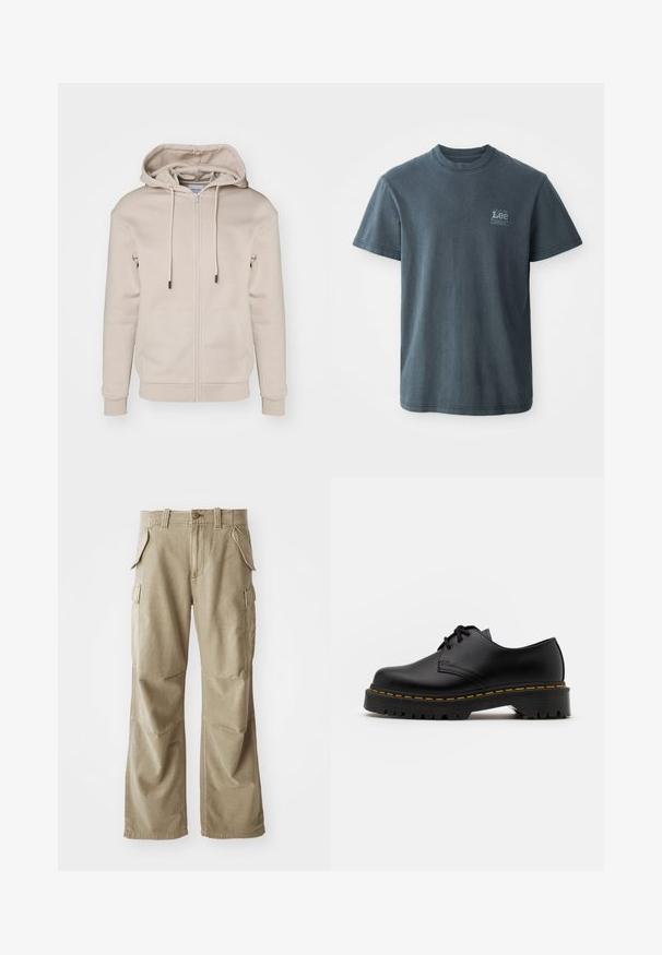 Beige mikina na zip vyrobená z měkké tkaniny s kapucí na šňůrku, předními kapsami a žebrovanými manžetami a lemem. Hladká textura a minimalistický design.; Tmavě šedé bavlněné tričko s kulatým výstřihem, krátkými rukávy a malým tištěným logem na levé straně. Klasický střih se rovnou spodní částí.; Béžové cargo kalhoty vyrobené z odolné látky, s uvolněným střihem, několika bočními kapsami a zesílenými koleny. Plochý přední design.; Černá kůže šněrovací boty s kulatou špičkou, texturovanou gumovou podrážkou a žlutým prošíváním kolem základny. Plný design a hladký povrch.