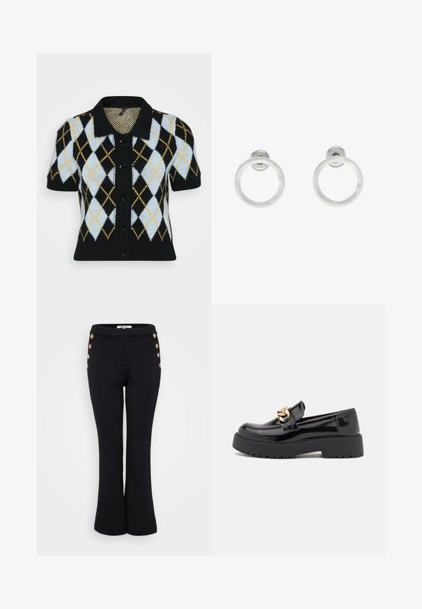 Svart kortärmad kofta med ett argyle-mönster i ljusblått, vitt, svart och gult. Knappar framtill och krage. Texturerad stickad tyg.; Even&Odd Petite 2 PACK - Linne - light grey/black; Svarta utsvängda byxor gjorda av mjukt material, med guldknappdetaljer längs midjan för extra stil och en figurnära silhuett.; Svarta lackläderloafers med en kraftig svart sula och detaljer i guld. Slät yta och rund tådesign.; Silvriga metallringörhängen med borstad yta, som har en cirkulär design och en genomskinlig stiftbaksida för säker användning.