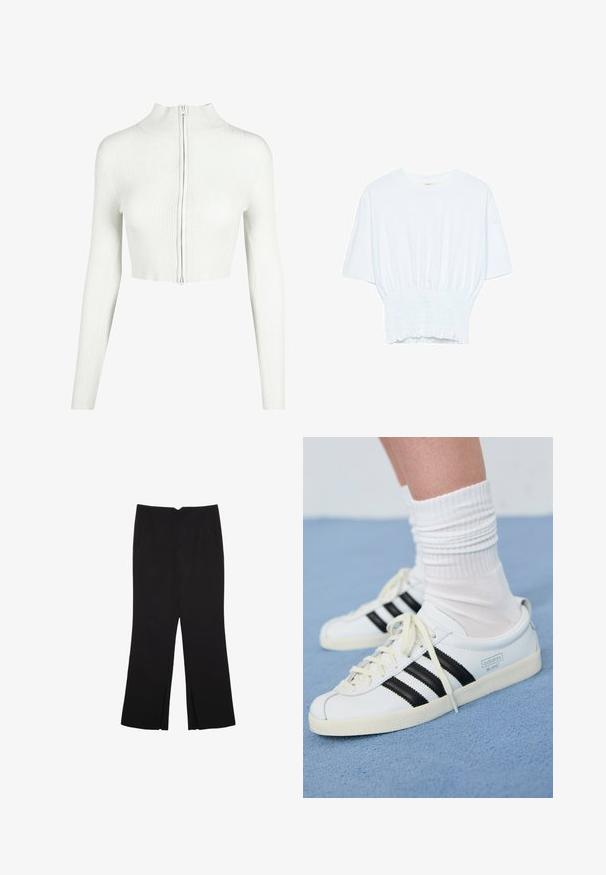 Hvid ribbet strik crop top med lange ærmer og høj krave. Har en frontlynlås og en glat tekstur.; Hvid kortærmet T-shirt med afslappet pasform og smocked tekstur ved taljen. Lavet af blødt, letvægtsstof.; Sorte bukser med lige pasform, der har frontlommer og slidser i kanten. Lavet af blødt, glat stof. Velegnet til forskellige anledninger.; Hvide lædersneakers med sorte striber, cremefarvet sål og lyse snørebånd. Båret med hvide ribbede sokker, placeret på blå baggrund.