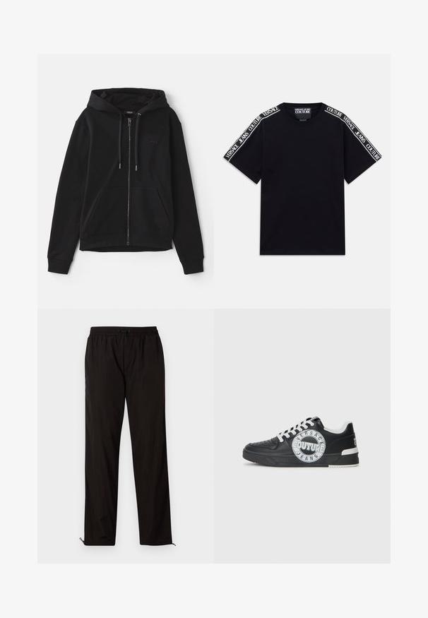 Zwarte zip-up hoodie van zacht materiaal, met een trekkoordcapuchon, kangoeroe zakken en tonale logo borduursel op de borst.; Zwarte T-shirt met korte mouwen met witte tekstbanden "Versace Jeans Couture" die langs de schouders en bovenmouwen lopen.; Zwarte lichtgewicht broeken met een elastische tailleband, treksluiting en met rits afsluitbare zoom voor een aanpasbare pasvorm. Glad, strak textuur.; Zwarte leren sneakers met witte accenten, ronde logodetailing, geperforeerde neus en contrasterende zool. Voorzien van witte veters en merknaam.