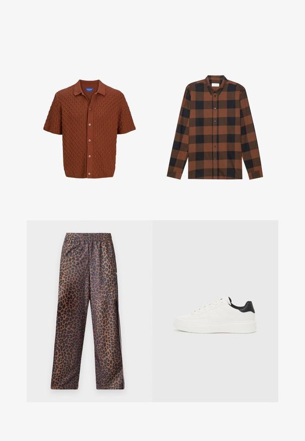 Kortärmad brun stickad polo med ett texturerat diamantmönster, knäppning fram och klassisk krage. Tillverkad av mjukt tyg.; Rutig långärmad skjorta i brunt och svart, tillverkad av tyg med knäppning vid kragen och knäppning fram; har manschetter vid ärmarna.; Leopardmönstrade byxor med elastisk midja. Tillverkade av ett glänsande tyg, med en brun botten och svarta fläckar samt en lös passform.; Vit lädersneaker med präglat mönster, texturerad vit mellansula och svart hälaccent. Har rundad tå och platta snören.