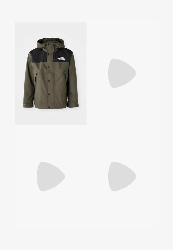 Zelená voděodolná bunda s černou horní částí, nastavitelnou kapucí, snapovými knoflíky a bočními kapsami. Na hrudi se nachází logo.; The North Face COORDINATES TEE - Triko s potiskem - white dune; Béžové, lehké kalhoty s elastickým pasem a šňůrkou na stažení. Mají sklady a volný střih, vyrobené z měkké, hladké látky.; Tenisky Nike Air Max 90 v béžové a černé barvě, vyrobené z materiálů síťoviny a kůže, s viditelným polstrováním a černými tkaničkami.