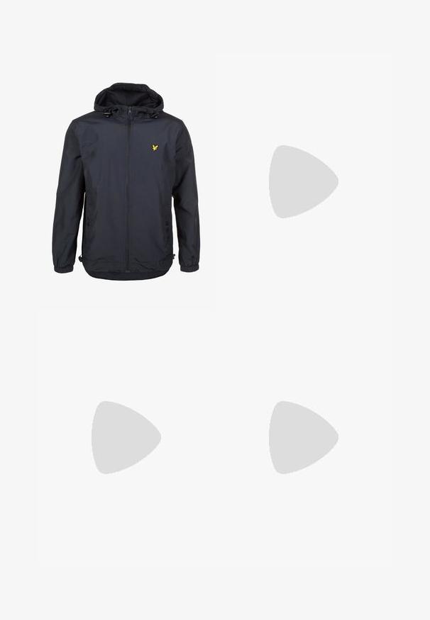 Lättviktsjacka i mörk marinblått med huva, zippered front, justerbara dragsnören och en liten gul logotyp på vänster bröst. Strukturerad tyg.; Ljusbeige tröja med långärmar, rund halsringning och ribbad nederkant. Har en liten svart och gul broderad logotyp på bröstet.; Svarta joggerbyxor med elastisk midjeresår och dragsko, avsmalnande ben med mudd, och liten gul broderad logga på höger lår.; Vita lädersneakers med en slät yta, med en klassisk snörningsdesign, perforeringar för andningsförmåga och en texturerad gummisula.