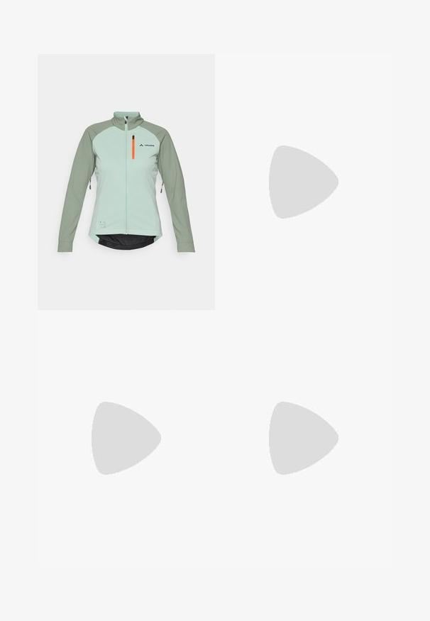 Lys grønn treningjakke med lange ermer, glidelås foran og kontrasterende mørkere ermer. Har en lomme med oransje glidelås.; Kortermet svart skjorte, laget av glatt stoff, med teksten "Sweet Protection" i en kontrasterende mørk blå farge på forsiden.; Sorte sykkelshorts laget av elastisk materiale, med polstret innlegg, elastisk midje og glatte sømmer for en strømlinjeformet passform.; Giro TRACKER FASTLACE  - Sykkelsko - black/throwback purple