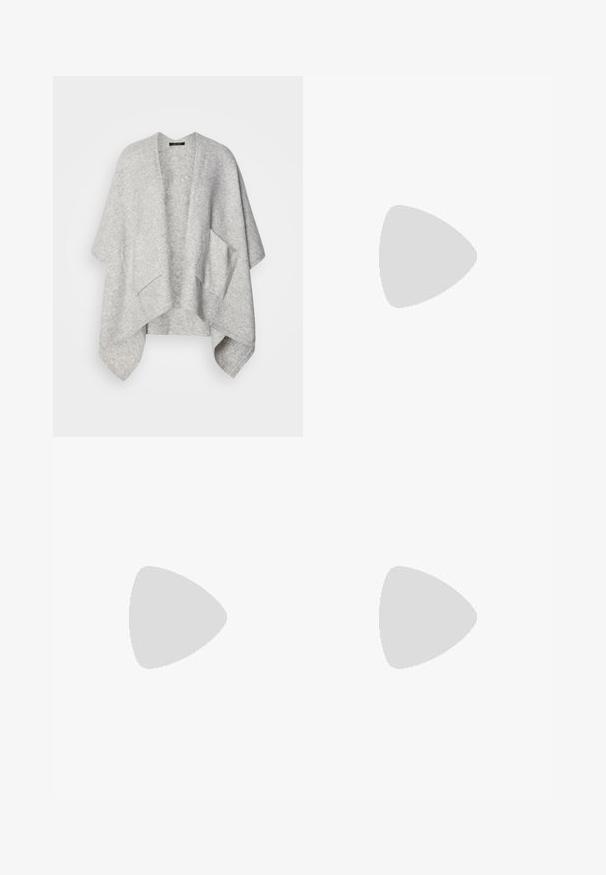 Cardigan ouvert gris clair fabriqué en tissu doux. Dispose de larges manches et de deux poches avant. Texture lisse avec une coupe décontractée.; Chemise blanche à manches longues avec col, fermeture à boutons et détail de nœud torsadé à l'ourlet. Tissu lisse avec une coupe décontractée.; Jean large en velours bordeaux brillant avec une finition brillante, coutures roses contrastantes, poches avant et fermeture à bouton à la taille.; Bottes de cowboy en cuir noir avec un bout pointu, des motifs en relief en spirale et un talon de hauteur moyenne. Équipées d'une languette pour un enfilage facile.