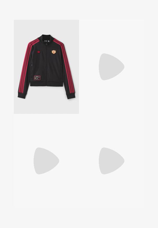 Crna sportska jakna s crvenim prugama, izvezenim logotipima, zatvorenim džepovima i rebrastim manžetama. Napravljena od glatkog materijala s prilagođenim dizajnom.; Bijela pamučna majica s V-izrezom, kratkim rukavima i crnim Adidas logom na lijevoj strani prsnog područja. Glatka tekstura, klasičan kroj.; Crne atletske hlače s crvenim i bijelim bočnim prugama, s zatvaračima na džepovima, rebrastim manžetama i izvezenim logom na lijevom bedru.; Crne kožne čizme na vezivanje s debelim potplatom i žutim šavom, suspendirane na žutoj kružnoj pozadini.