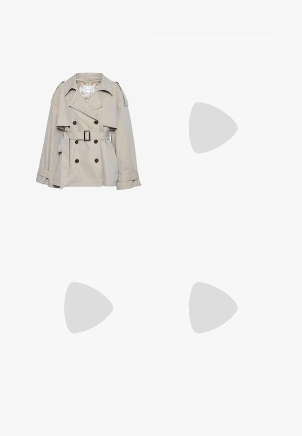 Gestuz BIRDIE - Chaqueta fina - sand; Camisa abotonada que presenta un tejido texturizado de color marrón claro con un brillo sutil. Se aprecian una textura suave, costuras verticales y botones redondos.; Vaqueros de corte ancho en denim de color azul claro, con desgastes en los muslos, una cintura alta y diseño estándar de cinco bolsillos.; Botín de ante negro con paneles laterales elásticos, punta afilada y tacón bajo en bloque. Cuenta con tiradores para poner y quitar fácilmente. Superficie texturizada.
