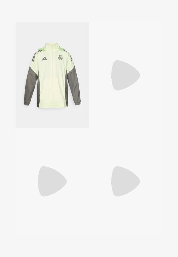 Lichtgroene en grijze jas met een ritsluiting, capuchon en verstelbare toggles. Heeft drie zwarte strepen op iedere schouder en een logo.; Lichtgroene hoodie met grijze accenten, voorzien van drie zwarte strepen op de mouwen, het Adidas-logo en het logo van Real Madrid.; Olijfgroene trainingsbroek met een slim fit, elastische tailleband en zijzakken. Bevat een logo op de linker dij en contrasterende accenten.; Zwarte sportieve schoenen met een geperforeerde mesh bovenkant, witte accentstrepen, een gevoerde zool en een versterkte hiel voor extra ondersteuning.