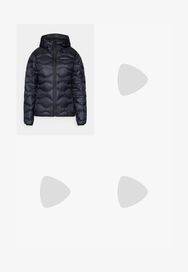 Tumesinist värvi puffer-jakk kapuutsiga, millel on tikitud lainelised mustrid, ees lukuga sulgemine ja rinnal logo detailid. Kerge ja sileda tekstuuriga.; Valge puuvillane T-särk ümmarguse kaeluse ja lühikeste varrukatega, millel on punase viinamarja illustratsioon vasakul rinnaosal.; Kergedest õlivärvi cargo püksid elastse vööga ja oranži paelaga; omaduseks on lukuga küljetaskud ja õmblustega aktsendid.; Kollane ja roosa jooksujalats, millel on silmaga pealmine osa, valge vaheosa, Vibrami välistald ja helesinised aktsendid. Küljes on HOKA brändimine.