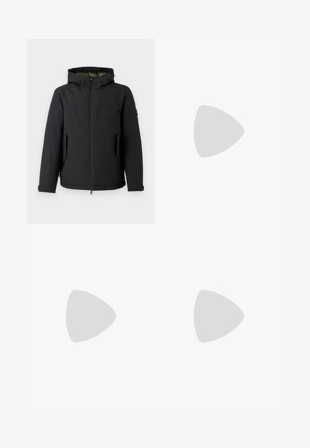 Veste isolante noire avec capuchon, fermeture éclair et poches latérales. Elle possède un matériau extérieur lisse et une doublure intérieure contrastante.; Polo-shirt noir tricoté à manches courtes, présentant un col en V, un motif ajouré et des poignets côtelés. Étiquette visible à l'intérieur du col.; Jeans noirs à jambe droite en denim. Comprend un zip, cinq poches et des coutures discrètes. Taille plate avec passants de ceinture.; Mocassins en cuir noir avec un bout arrondi, une couture surélevée et une semelle en caoutchouc épaisse. Design simple avec un branding minimal sur le côté.