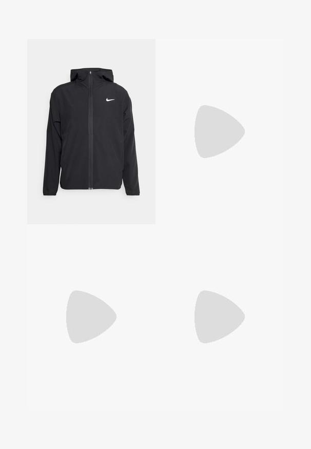 Giacca Nike nera con cappuccio, chiusura frontale con zip e un logo bianco discreto sul lato sinistro del petto. Texture liscia e design leggero.; Maglia sportiva arancione con maniche corte, tessuto testurizzato, dettagli blu navy, con il logo del Barcellona e un logo Spotify nero sul davanti.; Pantaloni da jogging neri realizzati in tessuto leggero con cintura elastica, polsini alla caviglia e un logo Nike discreto sul lato sinistro.; Scarpa sportiva nera con tomaia in mesh traspirante, dettagli testurizzati e suola in gomma ondulata. Presenta un logo riflettente e un sistema di allacciatura.