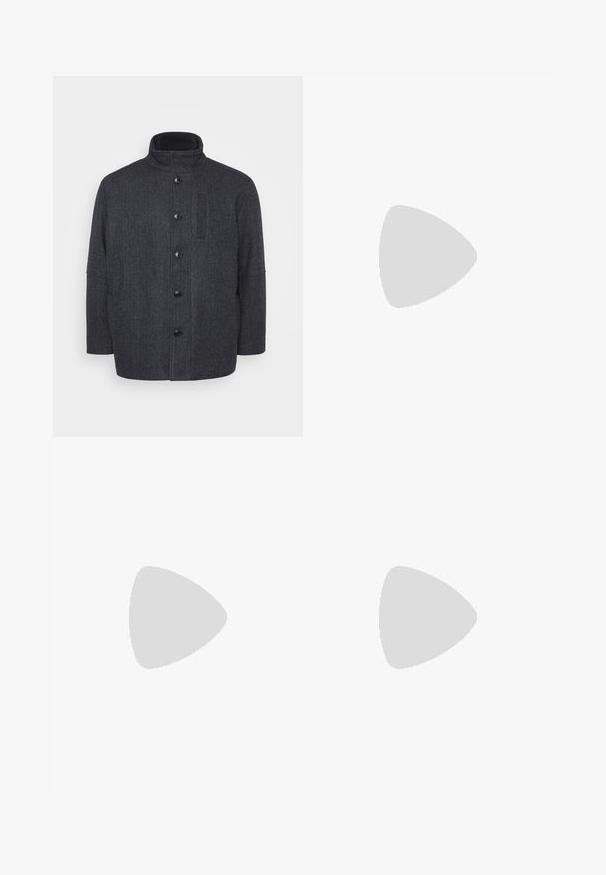 Tumši pelēks vilnas mētelis ar žakarda rakstu, augstu apkakli, priekšējo pogu aizdari un sānu kabatām. Iezīmētais taisnas formas dizains.; Melnā kapuces sporta džemperis, izgatavots no mīkstas šīfera, ar priekšējo kabatu un drosmīgu baltu logotipa tekstu krūšu daļā. Regulāra piegriezuma ar auklām.; Melni cargo bikses ar elastīgu jostasvietu, sānu kabatām un spiedpogām. Izgatavotas no viegla, gluda auduma.; Melnas ādas Čelsijas botas ar elastīgām sānu daļām un vilkšanas cilpu. Apaļā pirksta forma un plakana gumijas zole, demonstrējot gludu apdari.